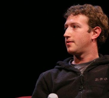 Zuckerberg ogłasza „kolejną dużą platformę IT” (która zastąpi telefony komórkowe)