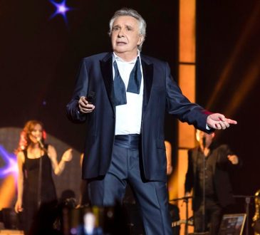 Michel Sardou i jego ostateczne wycofanie się ze sceny wymienia przyczynę medyczną: „Nie mam już…”