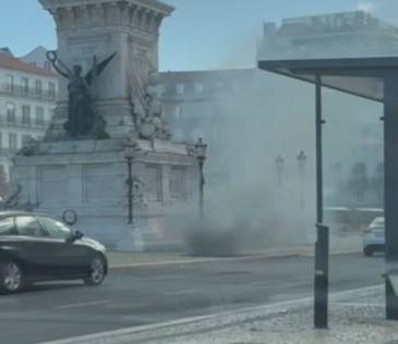 Na parkingu Restauradores wybuchł pożar