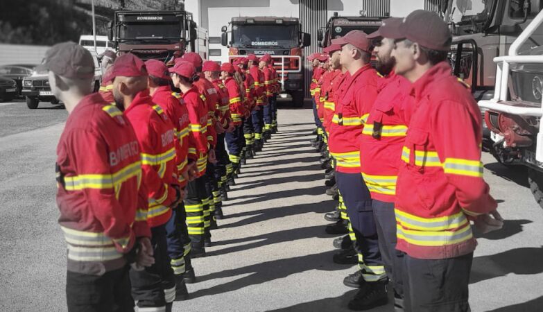 Portugalczycy bardziej ufają strażakom niż pracownikom służby zdrowia, policjantom czy nauczycielom