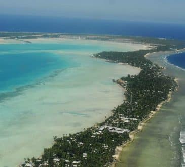 O Kiribati jest głośno tylko w Nowym Roku (a co łączy Londyn, Banan, Polskę i Paryż?)