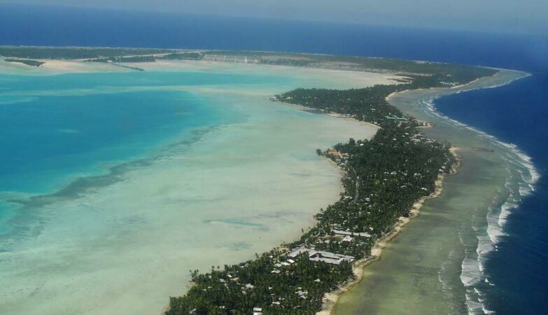 O Kiribati jest głośno tylko w Nowym Roku (a co łączy Londyn, Banan, Polskę i Paryż?)