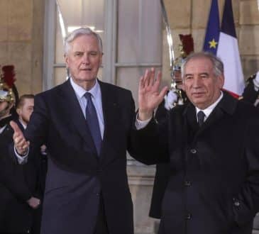 Przejrzystość, równość i bliskość: klucze do przemówienia François Bayrou, nowego premiera Francji