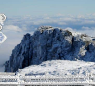 Opady śniegu zamykają drogę w centralnym masywie Serra da Estrela