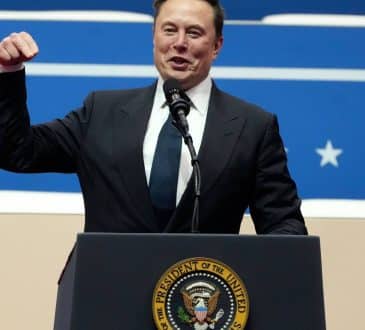 Elon Musk chce zabrać ludzi na Marsa przy wsparciu Donalda Trumpa