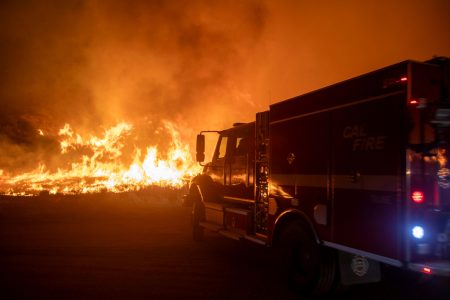 Nowy duży pożar w Kalifornii: na północ od Los Angeles – Trwa ewakuacja mieszkańców