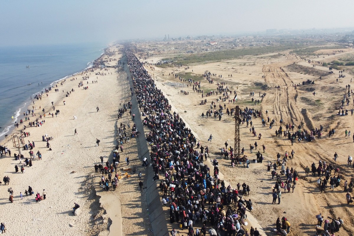 Gaza: Zaczął w poniedziałek rano powrót Palestyńczyka