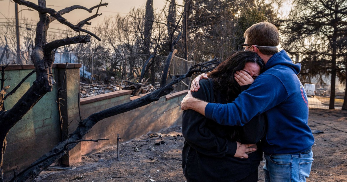 Mieszkańcy Los Angeles wracają do popiołów i ruin po niszczycielskich pożarach