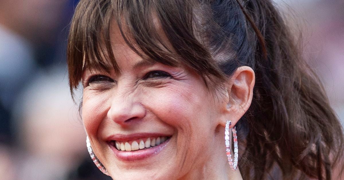 „Odkąd uczestniczę w tym programie,…”: Sophie Marceau, 58 lat, odsłania zasłonę swojego stylu życia, który obejmuje szczególną dietę