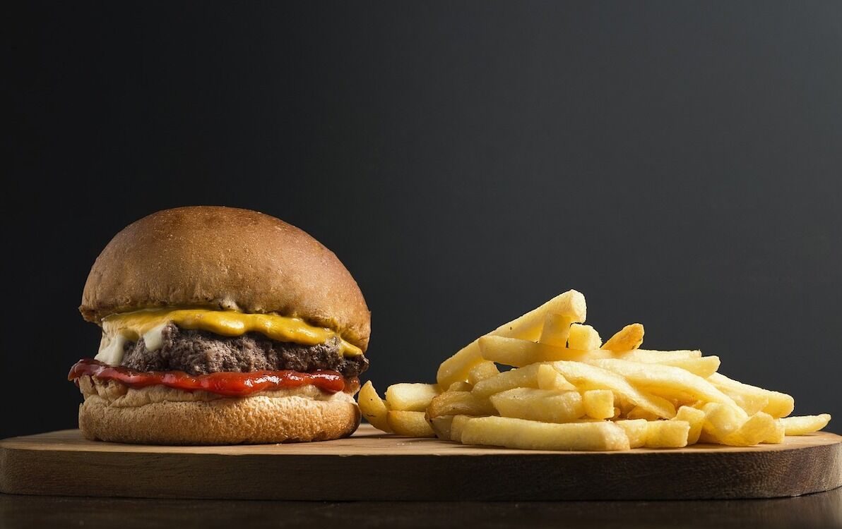 Jest taniej: danie dnia trafiło do fast foodów