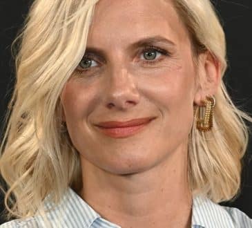 Mélanie Laurent: Jej ojciec jest znanym aktorem, który podkładał głos kilku gwiazdom, które bardzo dobrze znasz