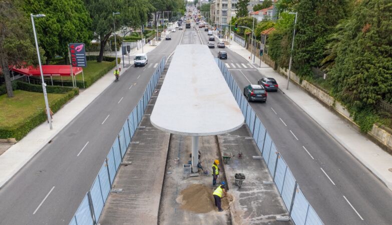 Porto: Metrobus jest gotowy od 4 miesięcy – ale rusza dopiero w kwietniu (w zasadzie)