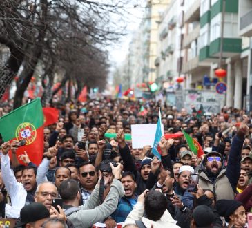 „Przed imigrantami było gorzej”: protest przeciwko akcji PSP zgromadził tysiące ludzi