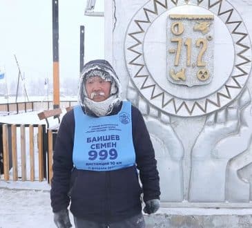 Maratony organizowane są także na Syberii. Przy -52°C zamiast wody pij herbatę