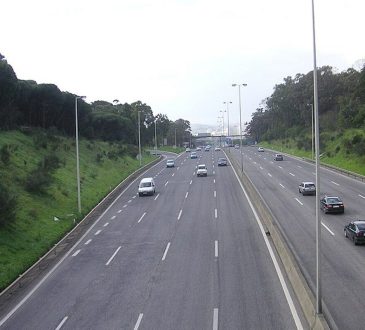 Rada Miasta Lizbony chce utworzyć pas dla autobusów na autostradzie A5