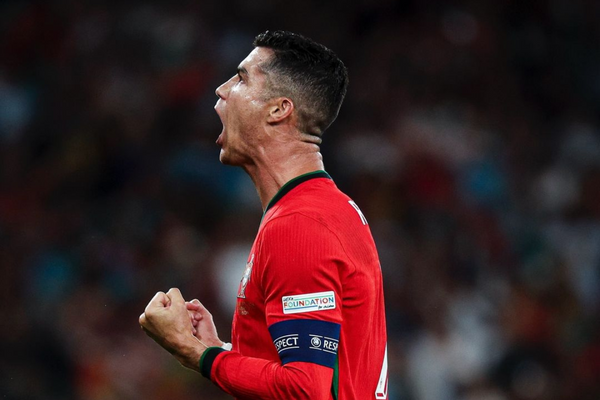 Cristiano Ronaldo wchodzi i zdobywa 901 przeciwko Szkocji w Lidze Narodów