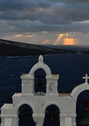 Santorini w stanie awaryjnym po najsilniejszym trzęsieniu ziemi w ostatnich dniach