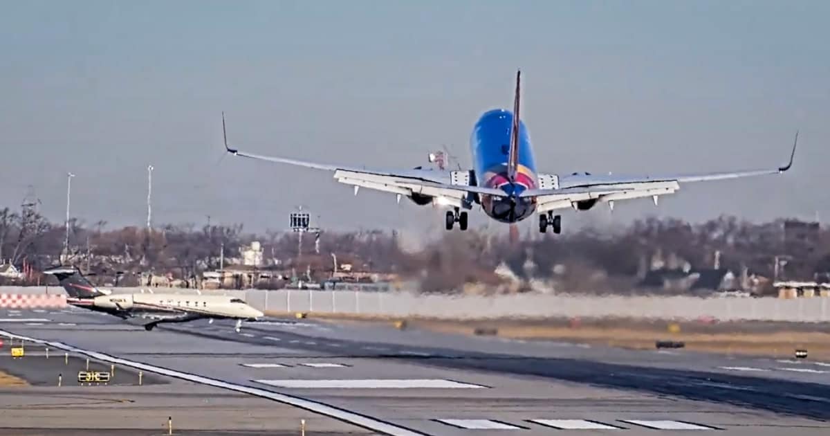 Lot Southwest prawie zderzy się z Jet na lotnisku w Midway w Chicago