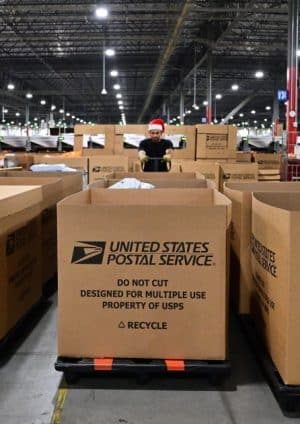 USPS tymczasowo zawiesza niektóre pakiety przychodzące z Chin w Hongkongu