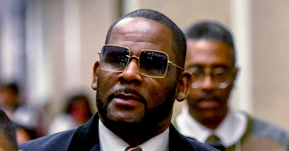 R. Kelly Accusers Petycja z plikiem poszukującym 9 milionów dolarów piosenkarza wciąż jest winien