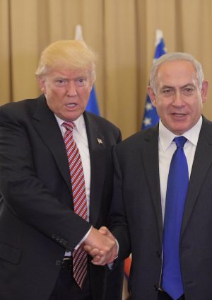 Czas mija, Hamas czeka, Netanjahu nie wystarczy. Naruszenia porozumienia i ma tylko oczy dla Trumpa