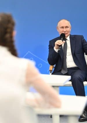 Po powrocie do ZSRR: Putin odzyskuje reakcję radziecką na Eurowizję