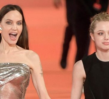 „Wpływa na niego bardzo ...”: Angelina Jolie przywołuje próby przekroczone przez jej córkę Shiloh