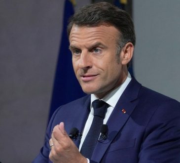 Macron chce chronić Europę przed rosyjskim zagrożeniem za pomocą broni nuklearnej