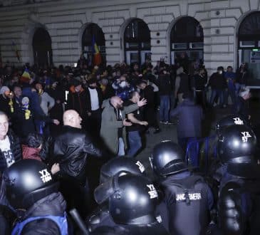 W Rumunii Tiktok prowadził politykę. Kraj zanurza się w chaos